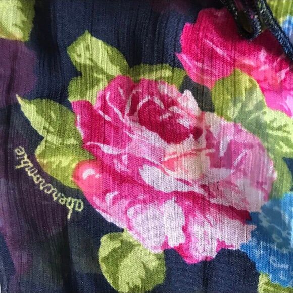 Abercrombie Kids blouse top Girls L Large light floral navy pink smocked hem - Picture 5 of 9